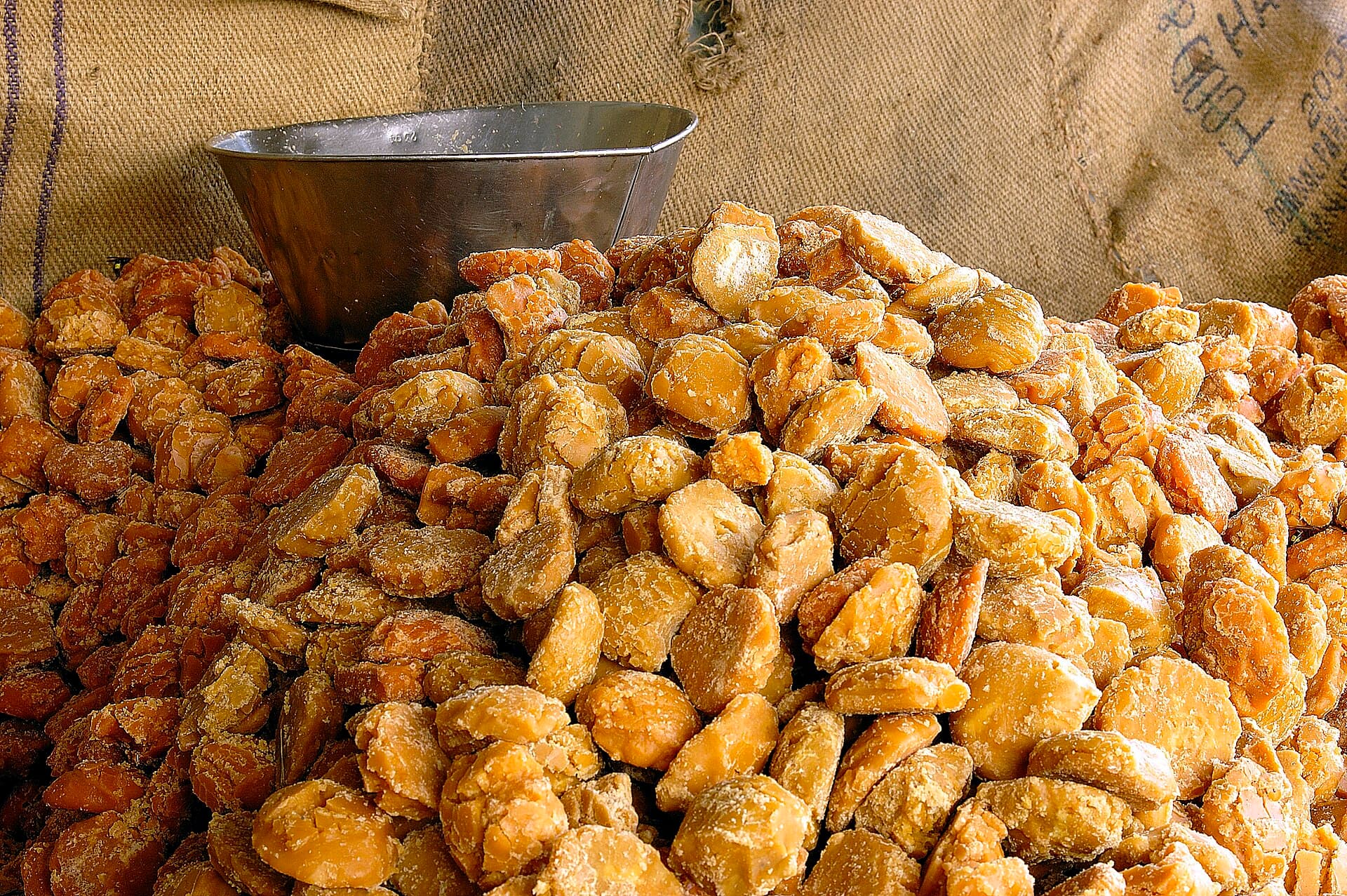 Organic Jaggery Powder — view 2