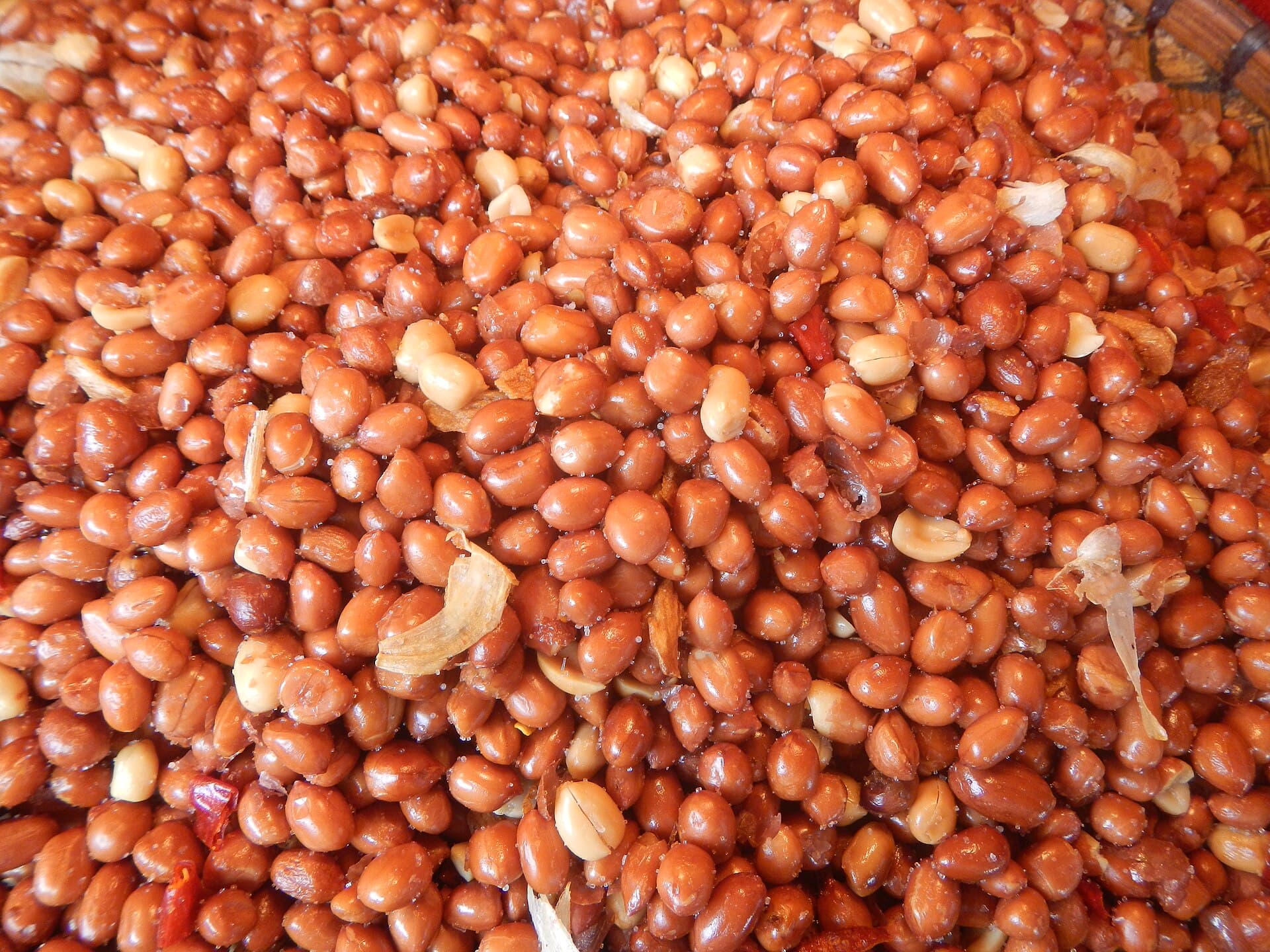 Cold-Pressed Groundnut Oil — how it is made